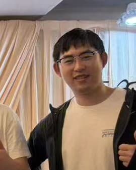 爱坐牢的adc